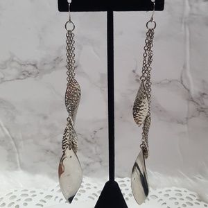 ⭐Silver dangle earrings